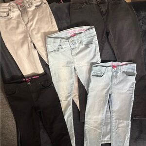 The children’s place jeans for girls.
Colors below

Black
Gray
Blue Jean